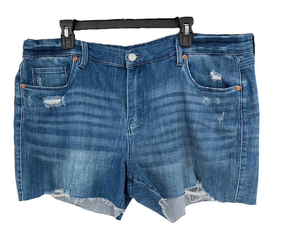 Blank NYC shorts The Astor classic stretch cutoff shorts size 20W